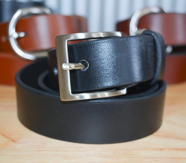 Peak Alone Leather Belt in Black with Silver Buckle